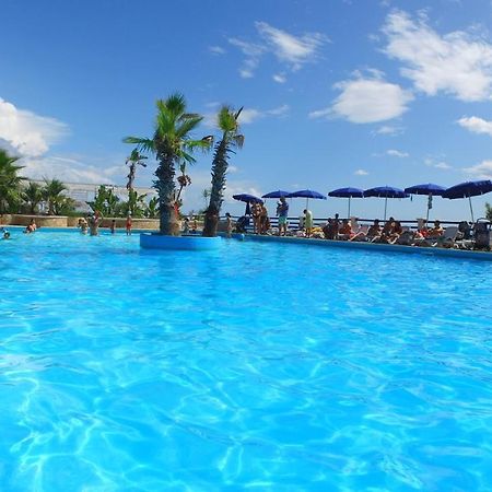 Villaggio Santo Stefano ヴィエステ エクステリア 写真