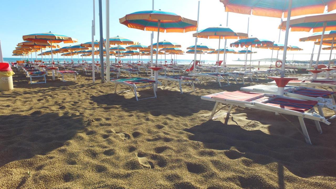 Villaggio Santo Stefano ヴィエステ エクステリア 写真