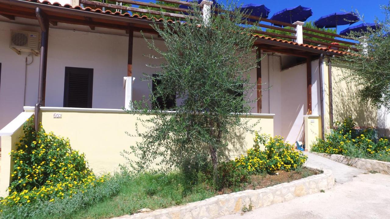 Villaggio Santo Stefano ヴィエステ エクステリア 写真